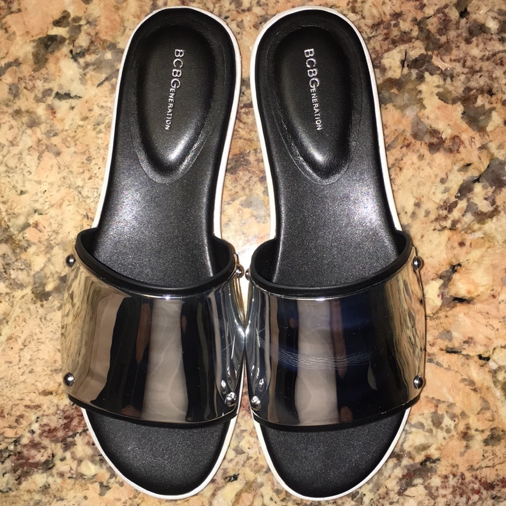 BCBG Generation Summer Slide